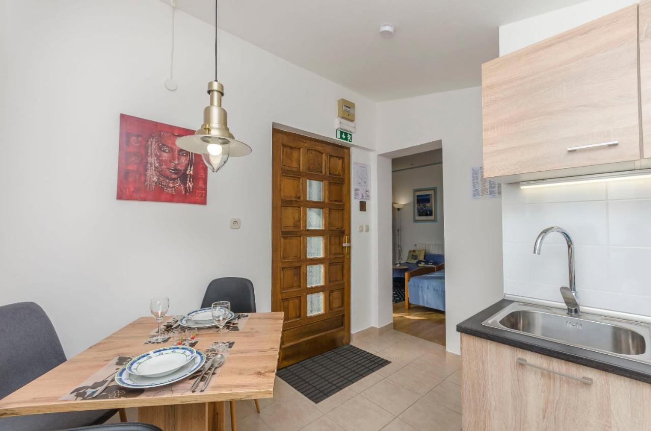 Apartments Sunset Beach โวดีเซ ภายนอก รูปภาพ