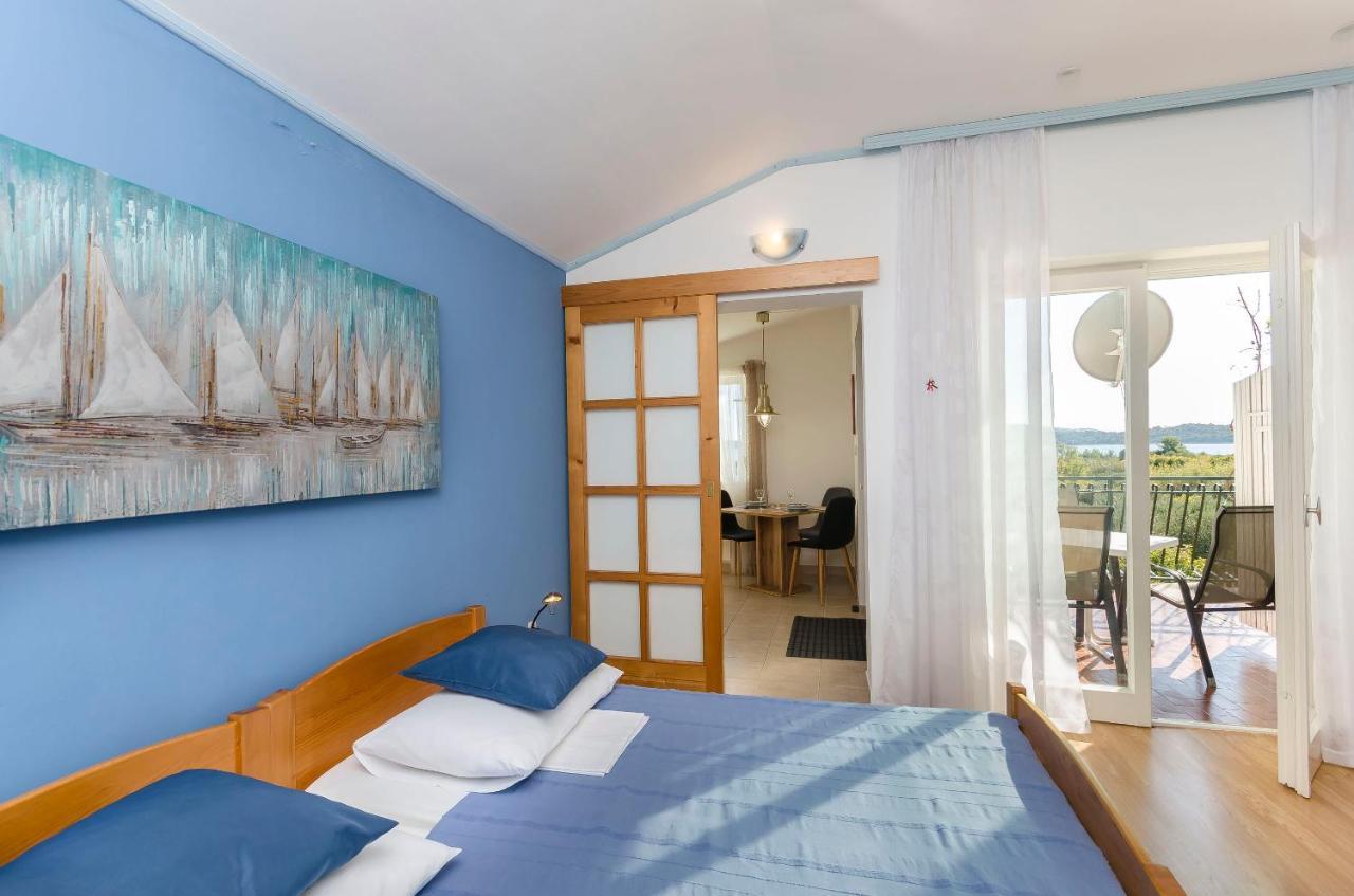 Apartments Sunset Beach โวดีเซ ภายนอก รูปภาพ