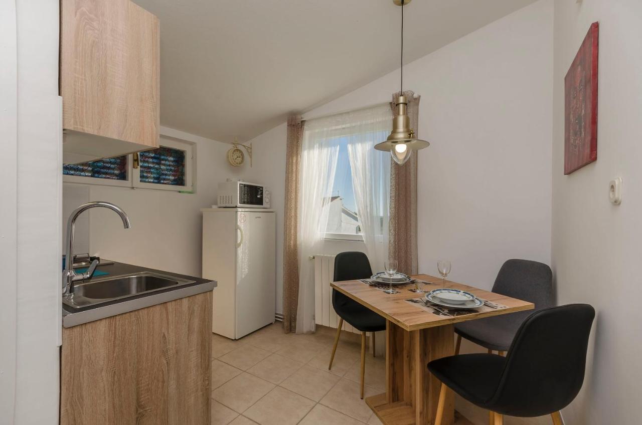 Apartments Sunset Beach โวดีเซ ภายนอก รูปภาพ